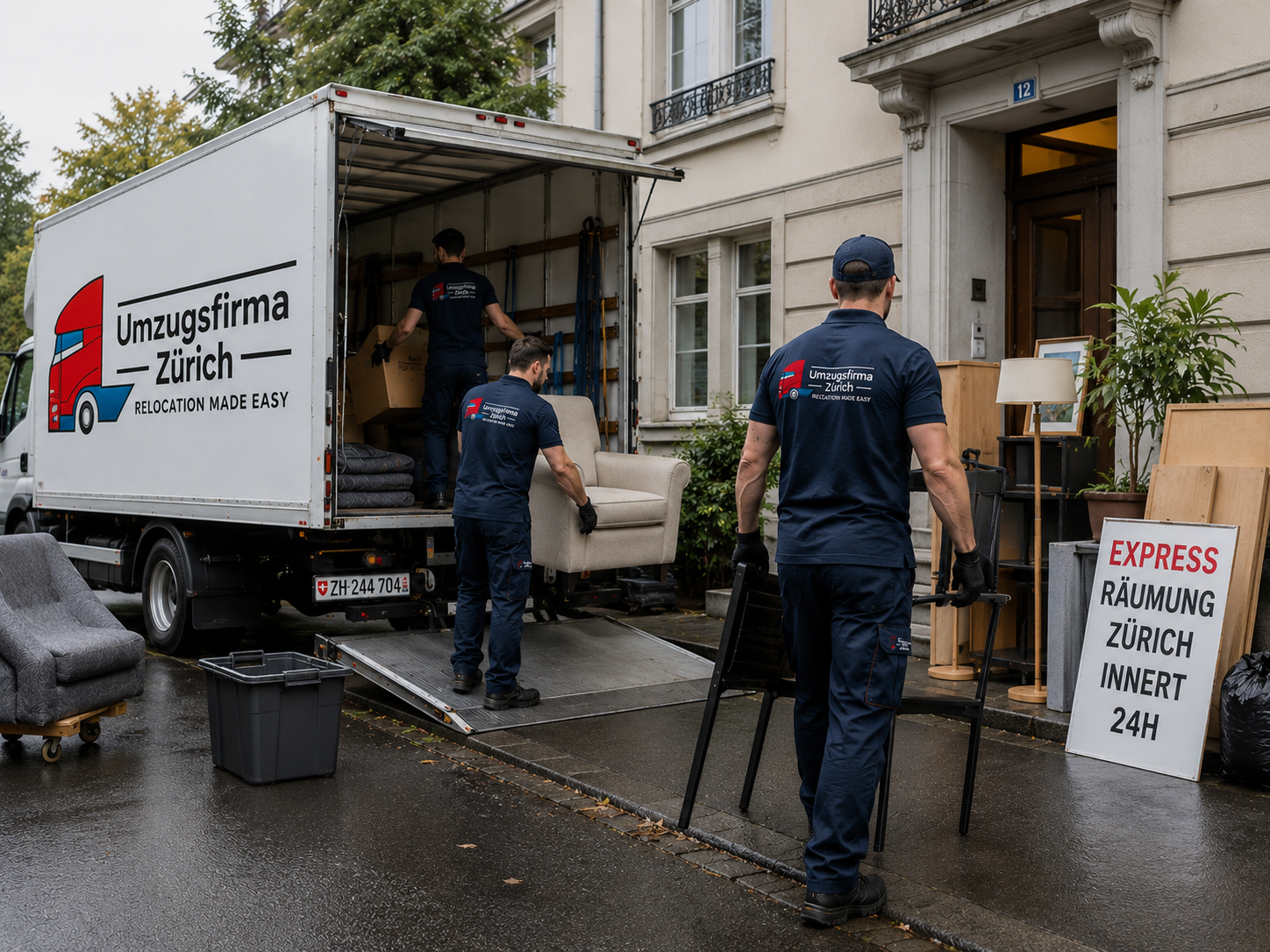 UFZ Team bei einer Express-Räumung Zürich mit Möbeltransport und Hebebühne innert 24 Stunden